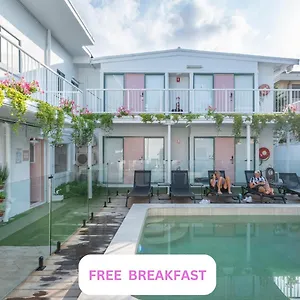 Surf Hostel