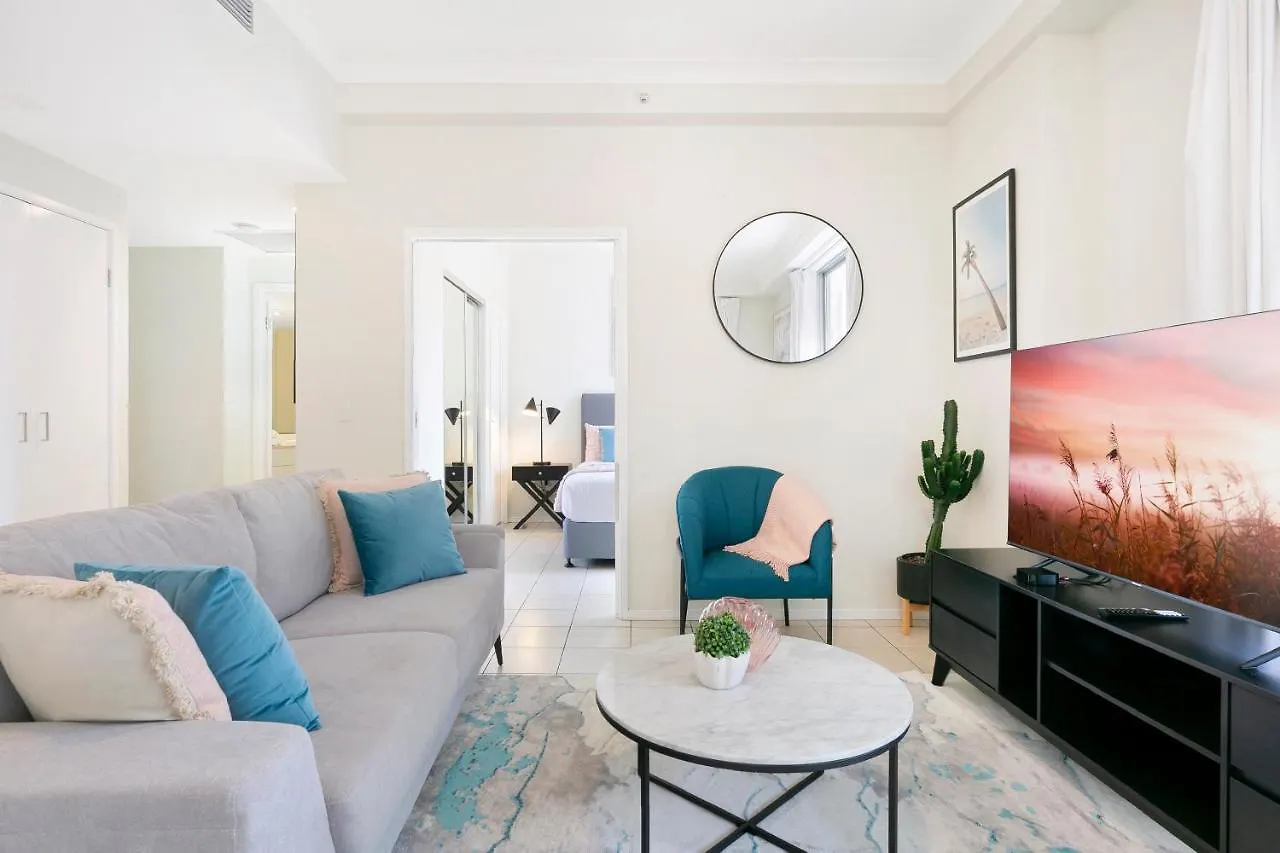 Iconic Chevron Renaissance Private Apartments Gold Coast 0*,