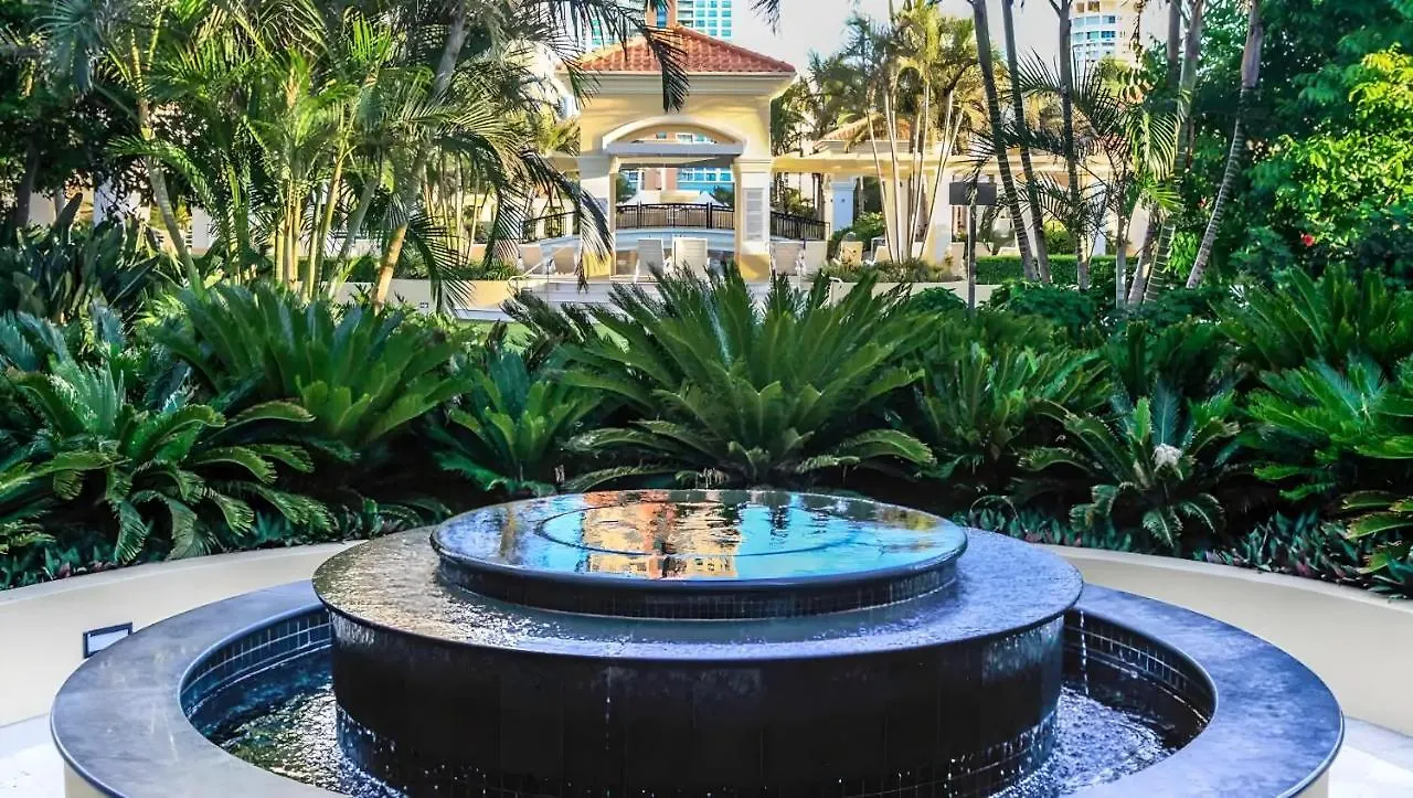 Iconic Chevron Renaissance Private Apartments Gold Coast