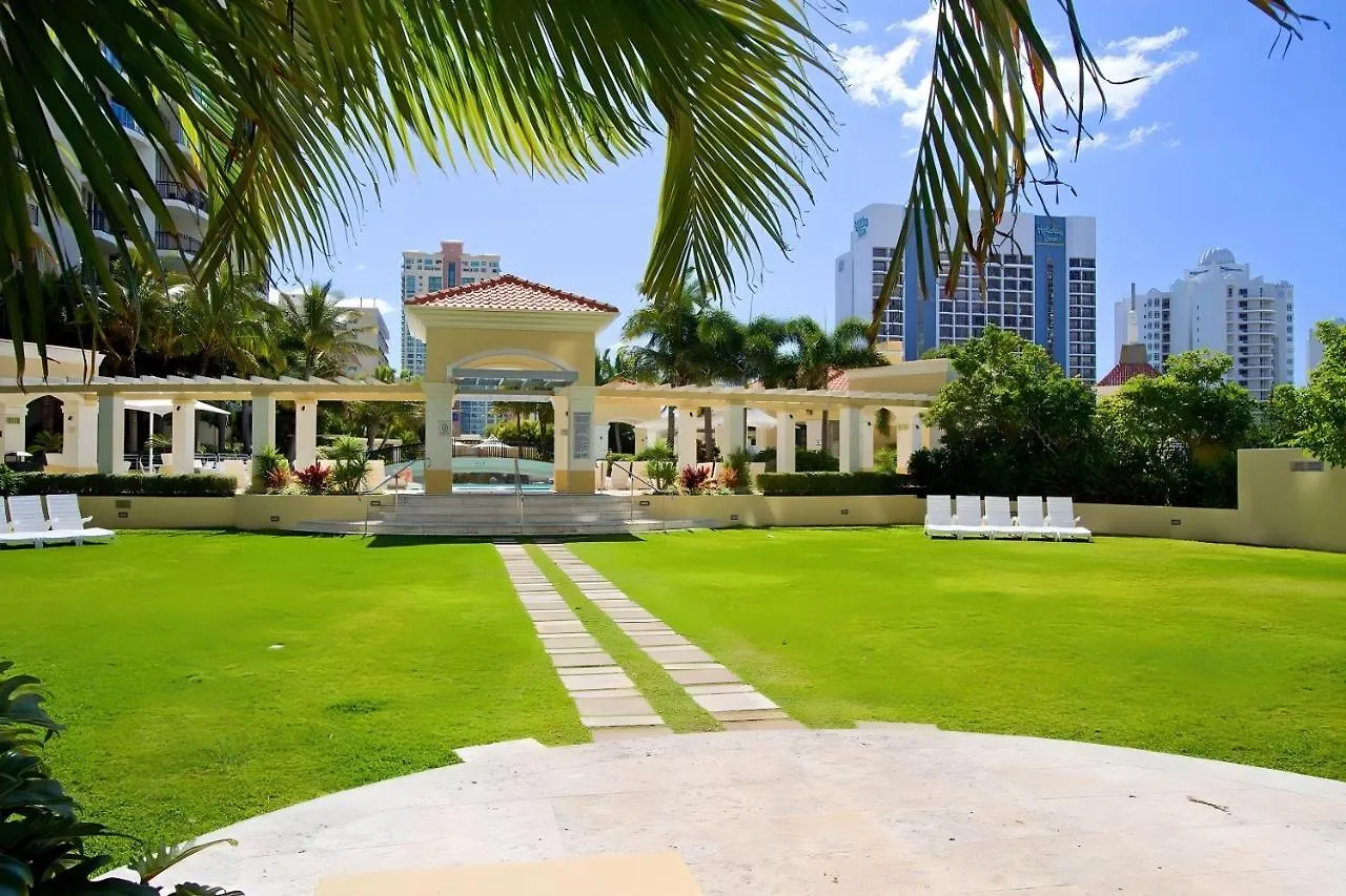 Iconic Chevron Renaissance Private Apartments Gold Coast 0*,